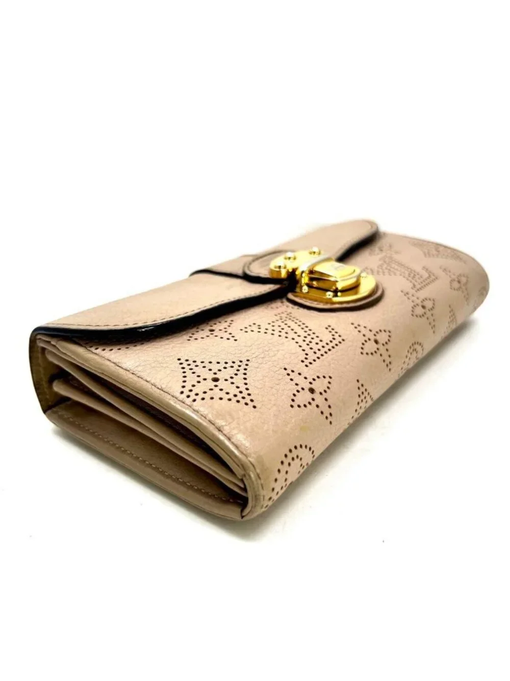 Louis Vuitton Mahina Portefeuille Iris Cafe Au Lait Wallet